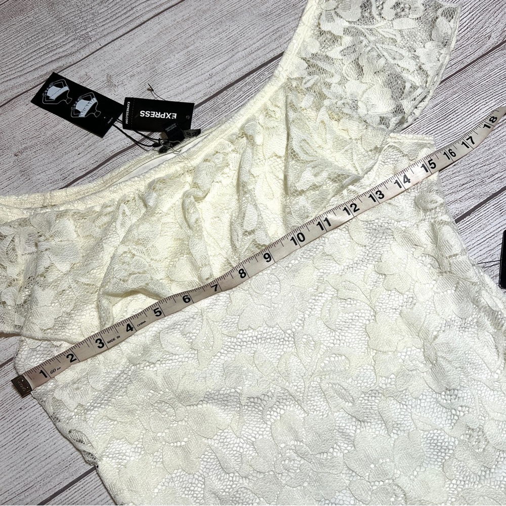 EXPRESS Off The Shoulder Ruffle Lace Thong Bodysuit - Picture 13 of 16
